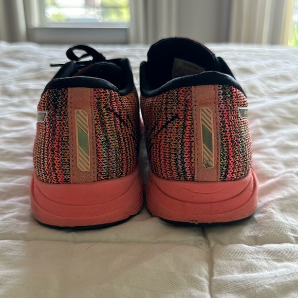 ASICS GEL-DS Trainer 24 Running - Picture 8 of 12